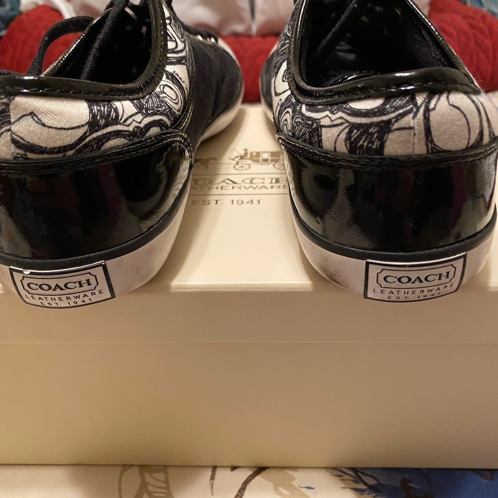 Coach Tennis Shoes Size 6 1/2 - Picture 3 of 5